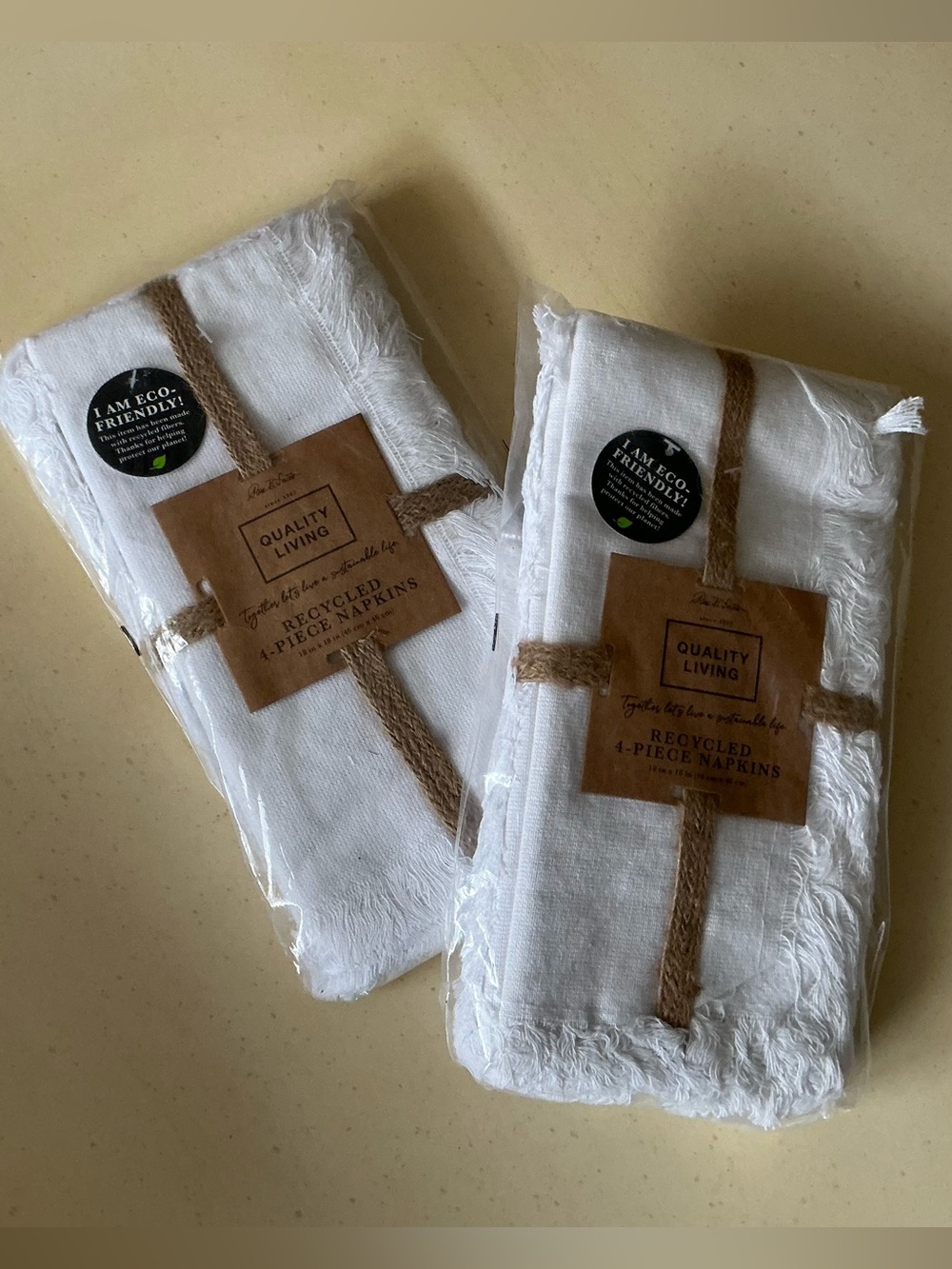 Set of 8 Large Fabric Dinner Napkins 🍽